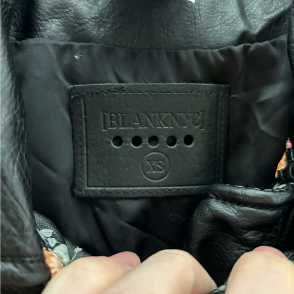 Blank NYC Floral Faux Leather Moto Biker Jacket Size XS - Picture 4 of 4